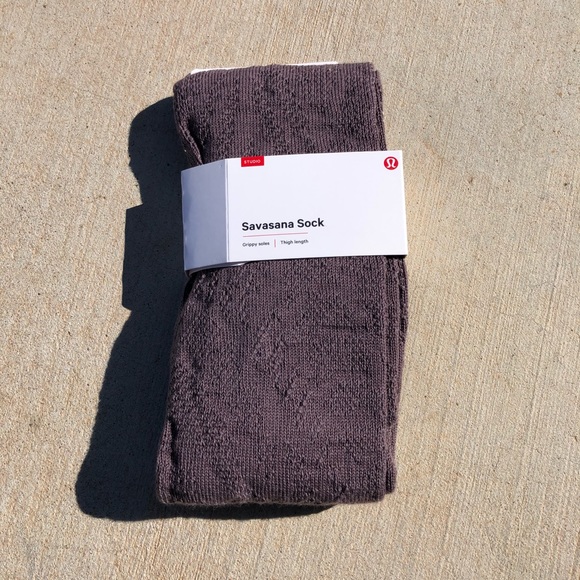 Lululemon Savasana Sock Size M/L - NWT last pair - Picture 6 of 13